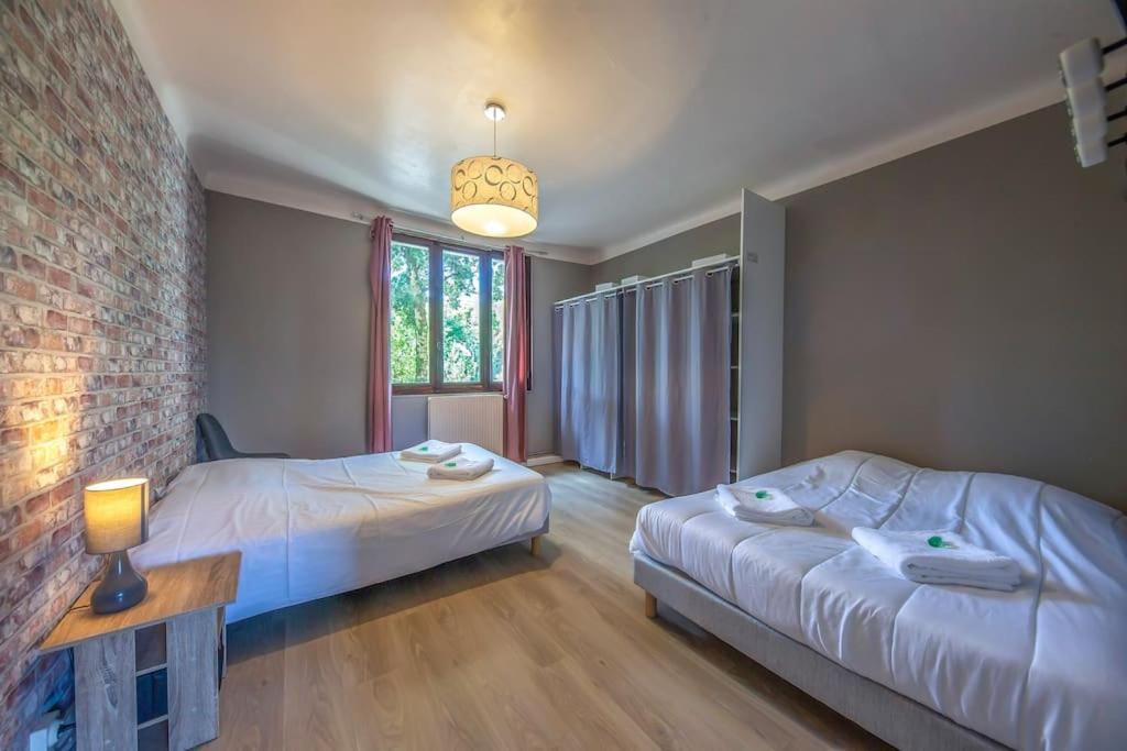 Appartement Au Bord De La Leysse A 尚贝里 外观 照片
