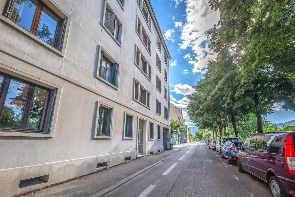 Appartement Au Bord De La Leysse A 尚贝里 外观 照片
